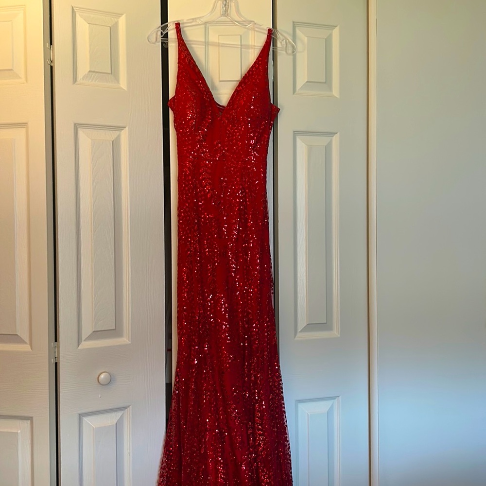PROM DRESS - Picture 3 of 4